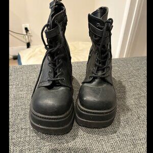 Demonia Shaker Platform Boots 52